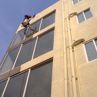 Pintura En Muros Parte Tracera