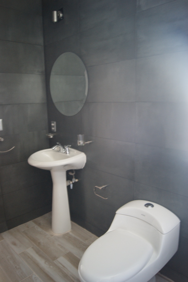 Baño recámara trasera