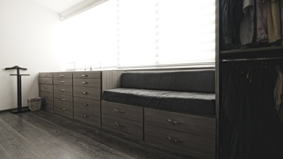 Cajoneras bajo ventanas