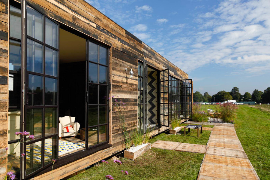 Casa prefabricada con tablones de madera