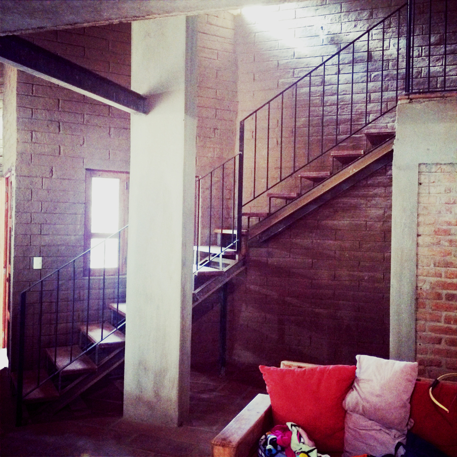 ESCALERA Y ESTRUCTURA