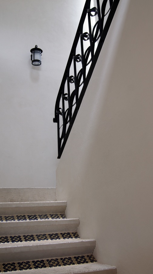 Escaleras Colonial Contemporaneo