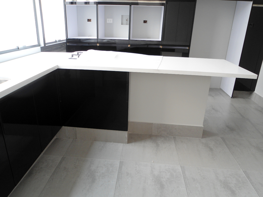 Fabricación de cubierta de marmol.