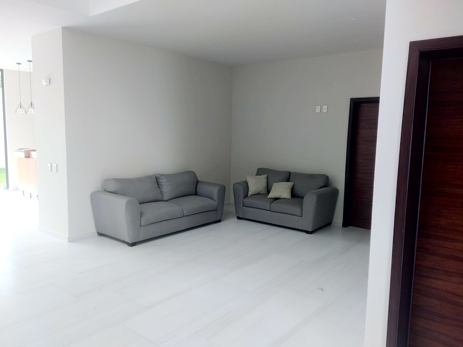 FRACC. LAS BRISAS TEPIC, NAYARIT.