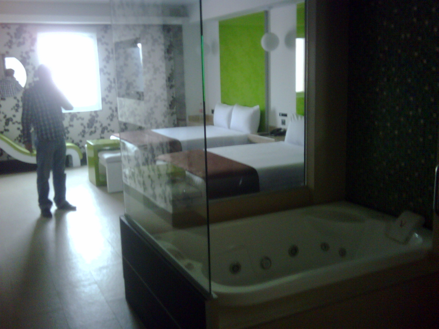 Hotel V Boutique Ventana habitación