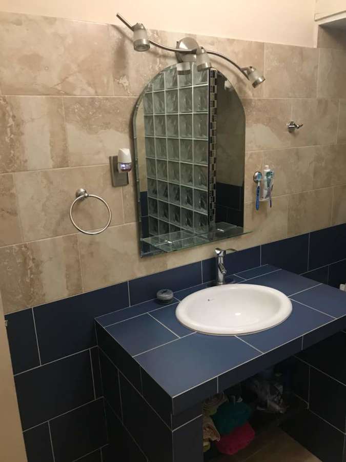 Lavabo empotrado