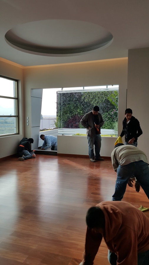 Limpieza de piso de ingenieria