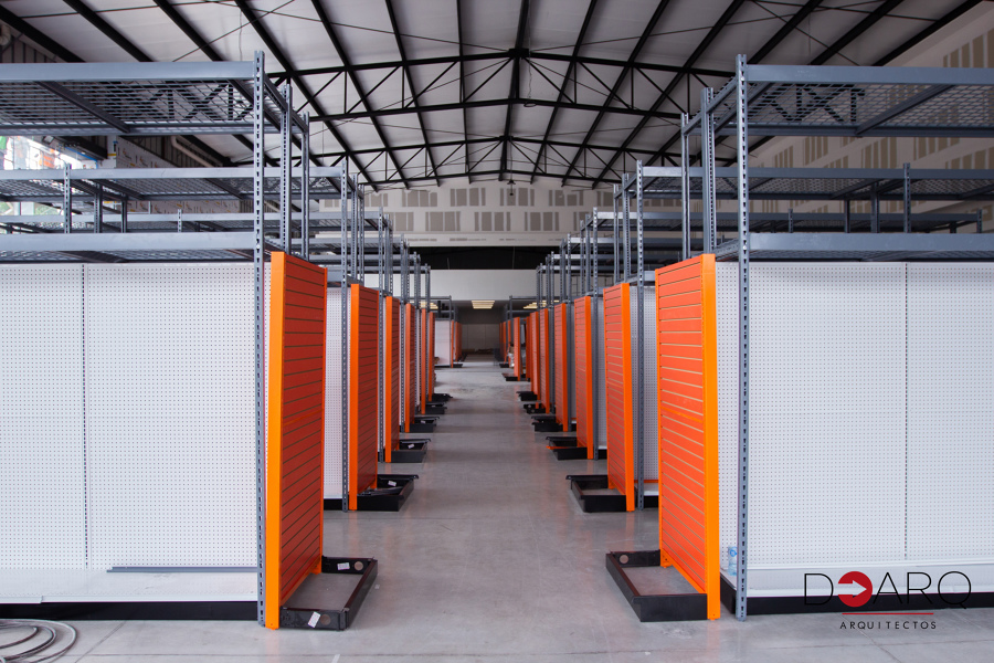 MOBILIARIO COMERCIAL