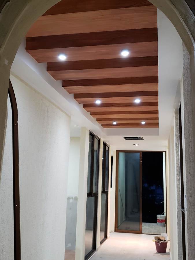 Pergolas entrada principal