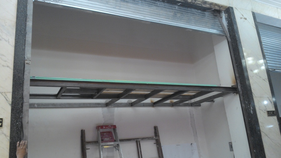 Vista frontal de la estructura del tapanco.