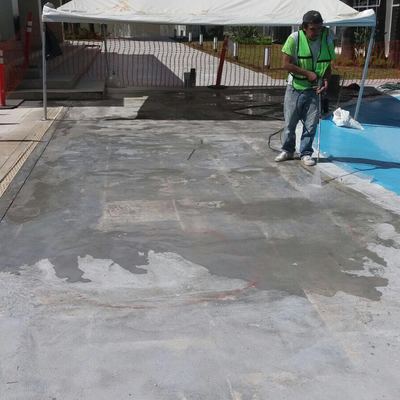 Reparacion de banqueta y aplicacion de kool deck en el deportivo san agustin 