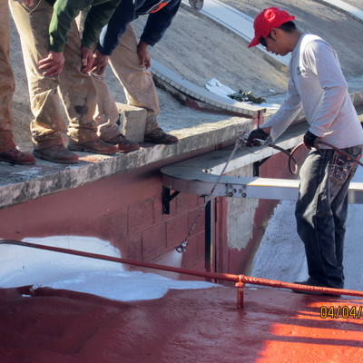 Aplicación de Impermeabilizante Acrílico.