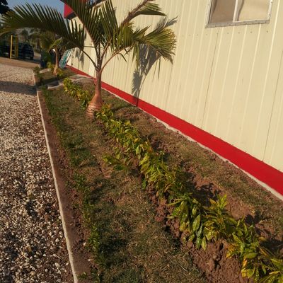 CONSTRUCCIÓN DE JARDINERAS EN EL POZO CARDENAS 127