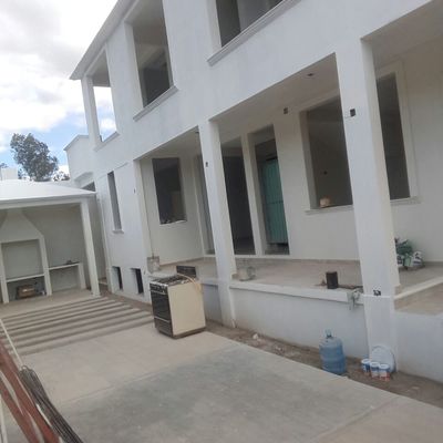 CONTRUCCION DE CASA HABITACION DE DOS PLANTAS EN TIXTLA, GUERRERO