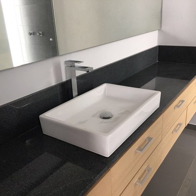 Cubiertas Baño de Piedra Natural por Piedra de Occidente