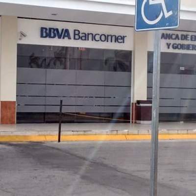 acristalamiento bancomer playa del carmen
