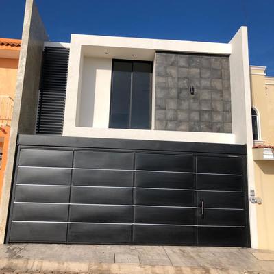 CASA FRACCIONAMIENTO VILLAS DEL PARQUE