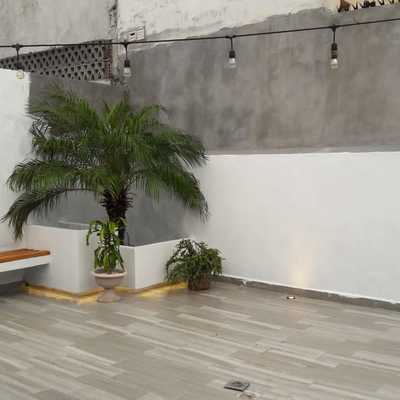 La iluminación es vintage colores calidos