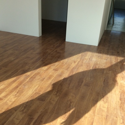 PISOS LAMINADOS Y VINILICOS