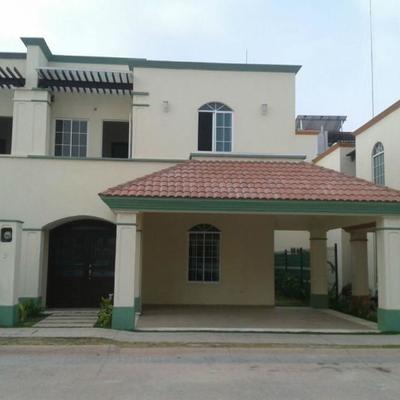 Casa Fracc. Mundo Terranov