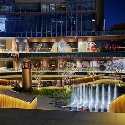 TORRE LANDMARK NIVEL 1-4 ZONA COMERCIAL